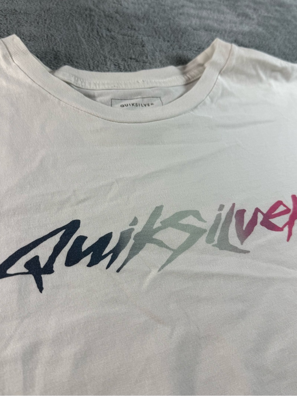 Quiksilver White Short Sleeve Graphic T-Shirt 100% Cotton Reg Fit Men’s Medium